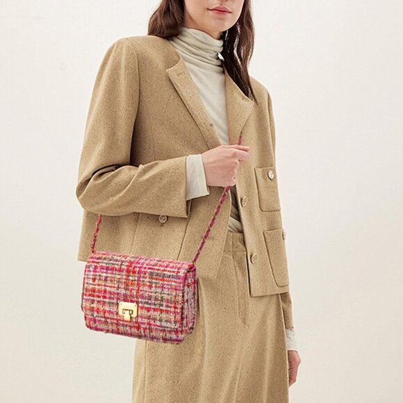 Elegant Quilted Tweed Shoulder Bag with Adjustable Chain Strap for Women - Picture 6 of 6